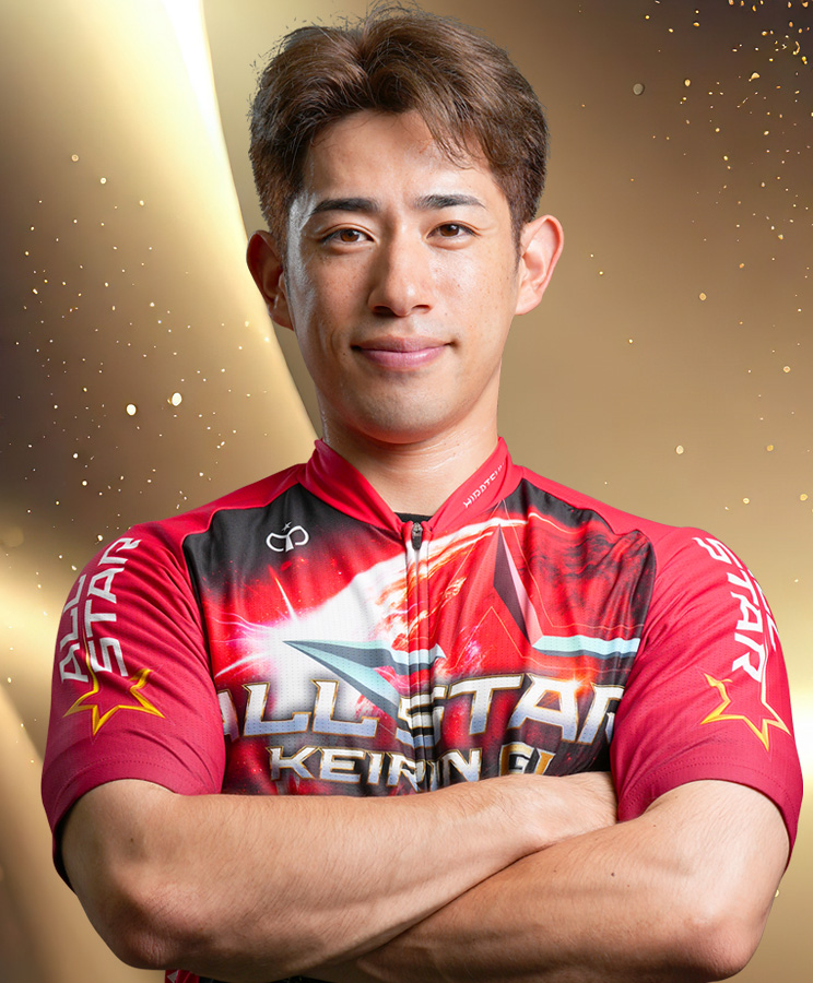新山　響平